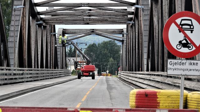 Åpner opp for bygging av nye trebruer