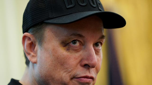 Musk vil saksøke Apple over App Store-rangering