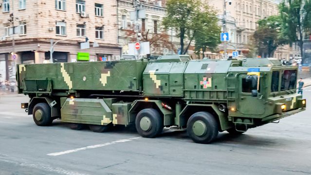 Zelenskyj bekrefter angrep med ukrainske, ballistiske missiler