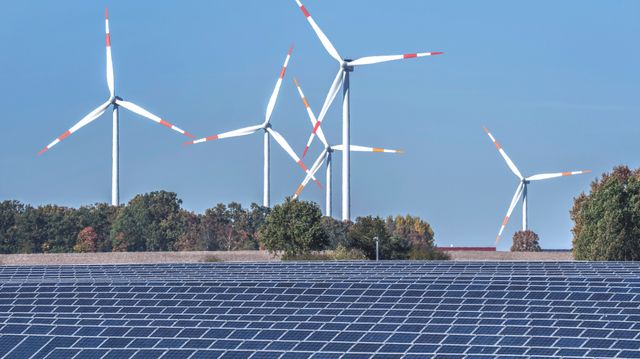 Hva skjer med vindmøller og solceller når været forandrer seg?