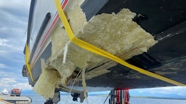 Redningsfolk snakket forbi hverandre på ulikt nett mens ni personer lå i sjøen