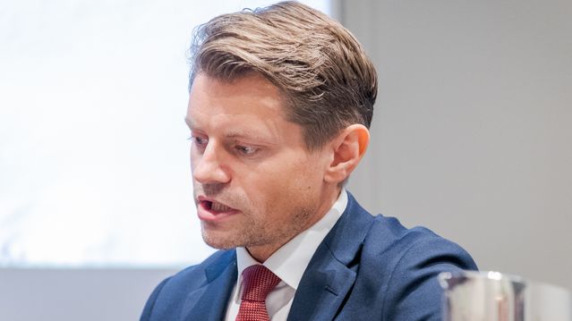 Frølich: – Regjeringen har nå brukt et halvt år på å vingle
