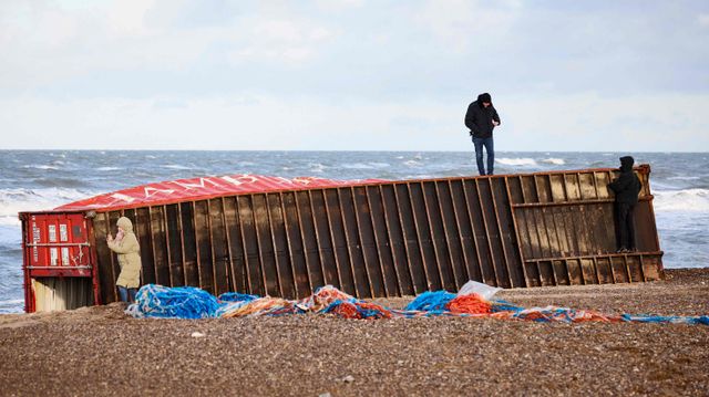 Mærsk gir opp å finne halvparten av containerne de mistet