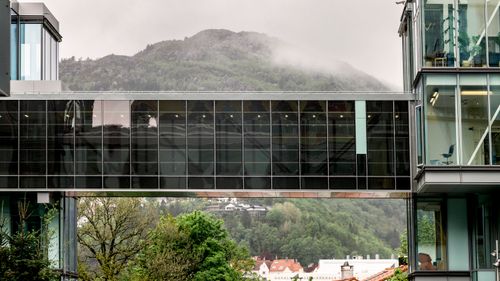 Illustrasjon av Nasjonal sky finnes allerede – utfordringen er styring