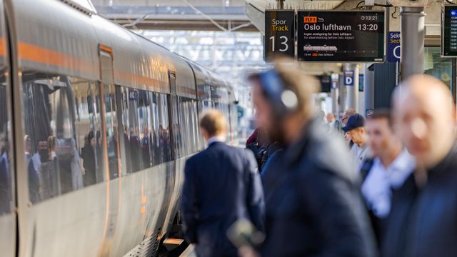 Stortinget sa nei til å bevare Flytoget