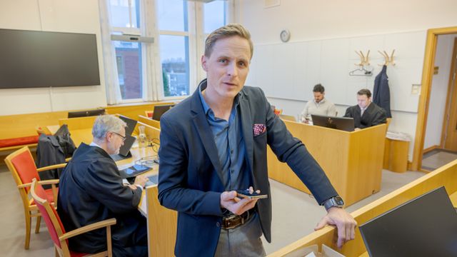 Konsulenthus mente eks-direktør brøt avtale 31 ganger: Nå må de selv punge ut