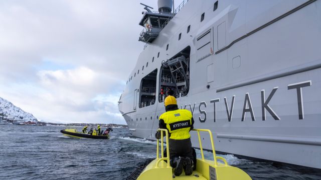Fortsatt tekniske utfordringer med nye kystvaktskip