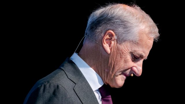 Skjebnemøte i regjeringen: Støre skal orientere stortingsgruppa