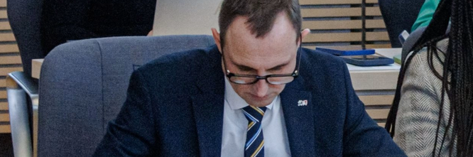 Illustrasjon av 44.000 ansatte i tysk delstat droppet Microsoft – slik har det gått