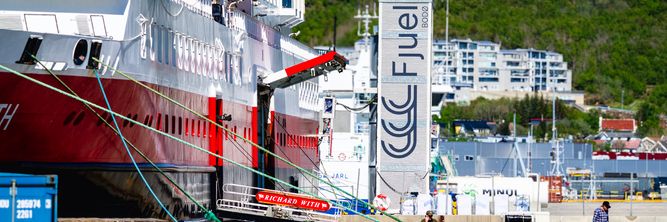 Illustrasjon av Landstrømanlegg for skip stenger ned