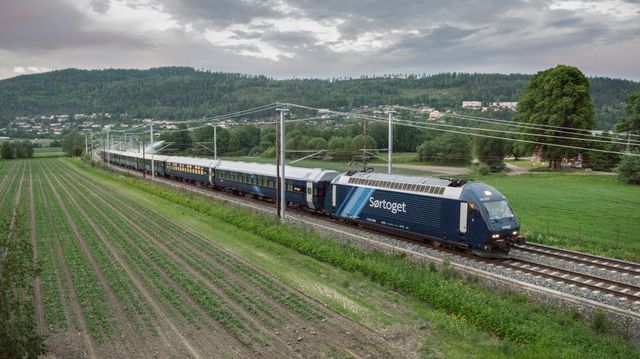 Togveteraner mener Go-Ahead hadde for få tog til å lykkes