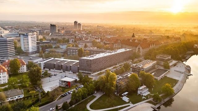 Universitet får materialnekt fra Kina