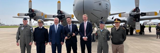 Første norske P-3 Orion overlevert i Buenos Aires