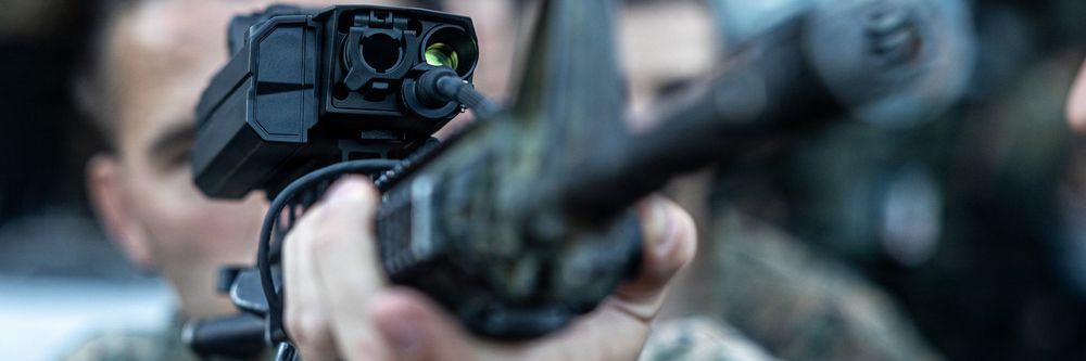 Illustrasjon av Krig er i endring. Det kommer til uttrykk på amerikanske rifler