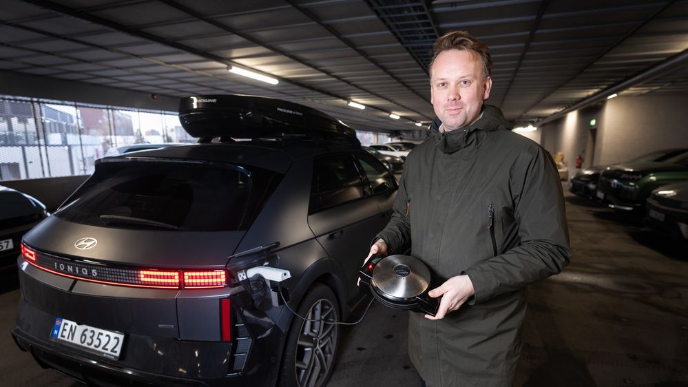 Illustrasjon av Nå kan du steke krumkaker i bilen