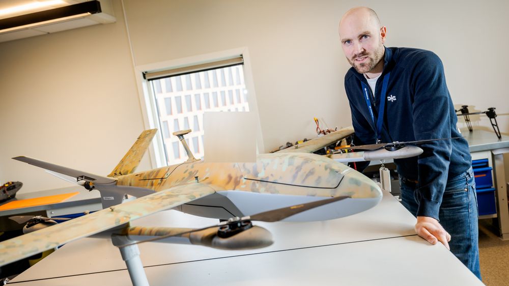 Illustrasjon av Styrer droner med inspirasjon fra sanntidsstrategispill