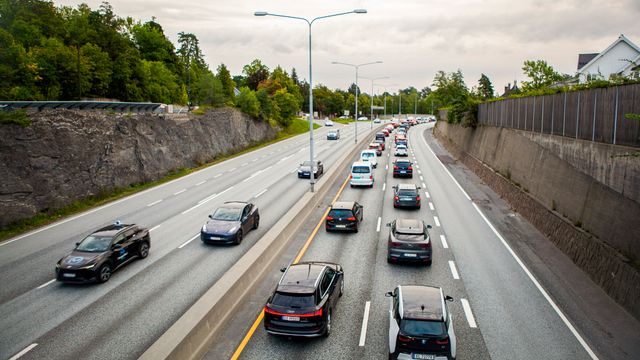 Refser Høyres fartsgrense på 120 km/t: – En veldig dårlig ide