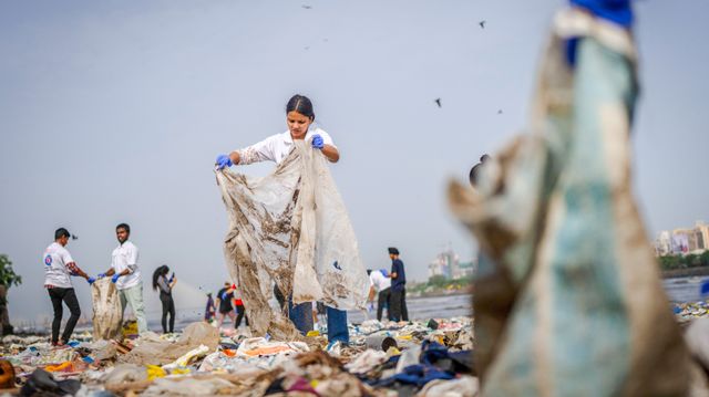 Store oljeland legger press på FN-konferanse om plastforurensning
