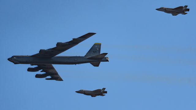 Amerikansk bombefly fløy over Oslo