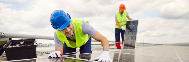 Illustrasjon av Nå stiger prisen på solceller