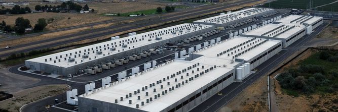 Illustrasjon av AWS bygger bro til Google: Lar skyene snakke sammen