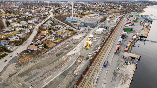 Krevde full stans i jernbaneutbygging – Tapte i retten