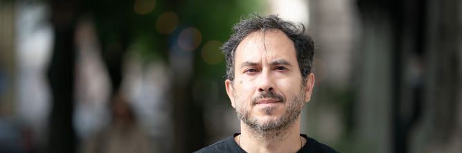 Illustrasjon av – Ser dere ikke at det er farlig?