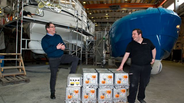 Gikk fra å bare bygge batteribåter til å stort sett bare bygge dieseldrevne båter