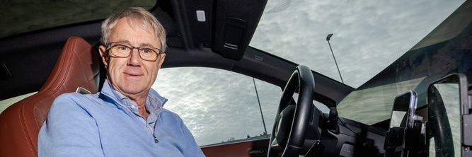 Illustrasjon av Norske mobiler kobler seg på russisk nett