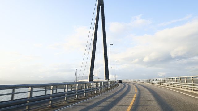 All asfalt helt ned til bart stål må vekk