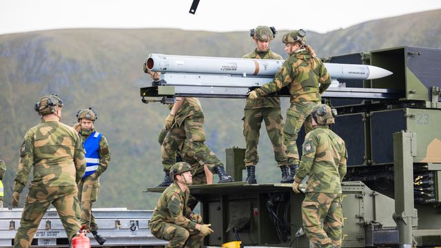 Forsvaret fikk ingen søkere på 87 «kritisk viktige» stillinger