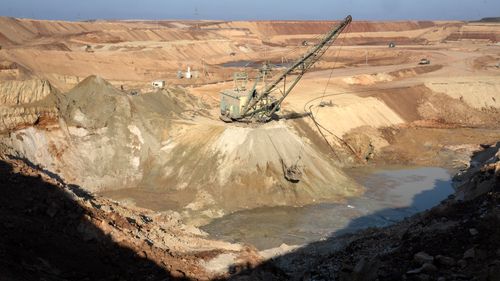 Illustrasjon av USA og Ukraina enige om mineralavtale