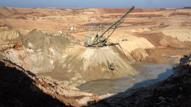 USA og Ukraina har undertegnet mineralavtale