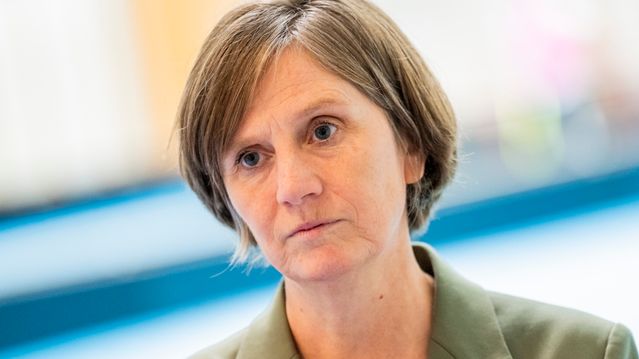 Vil ha ny utredning av Helseplattformen