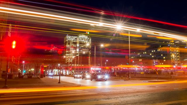 Ny rapport: Bilen tar innersvingen på kollektivtransporten