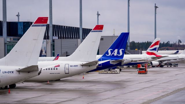Regjeringen vil innføre økte krav til biodrivstoff i luftfarten