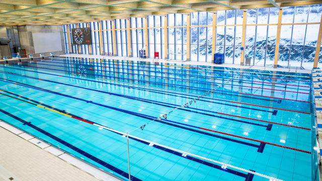 Tøyenbadet-entreprenør stevner Oslo kommune for retten