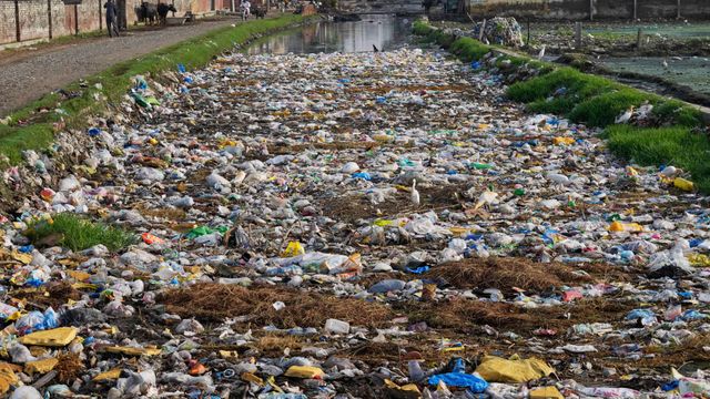 Brudd i forhandlingene om ny global plastavtale: – Svært skuffet