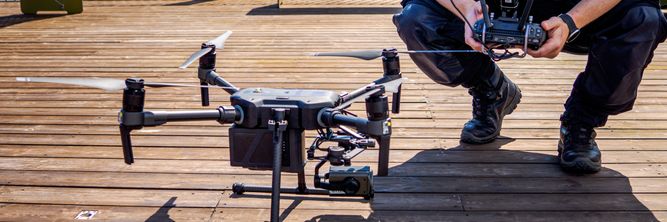 Illustrasjon av USA tetter drone-smutthull