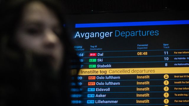 Togproblemene fortsetter: Stengte all togtrafikk mellom Oslo S og Skøyen