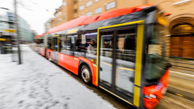 Kun én av ti elektriske busser er europeiske: – Umulig å konkurrere med prisene fra Kina