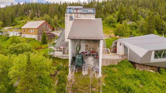 Nordens eldste to-tausbane stengt etter «svært bekymringsverdige» funn – får ikke nye deler før 2026