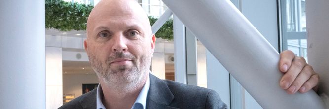 Illustrasjon av Nødnett skal bygges på nettene til alle de tre mobiloperatørene