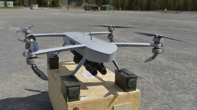 Stortinget åpnet for testing av droner med våpen. Det er allerede lov