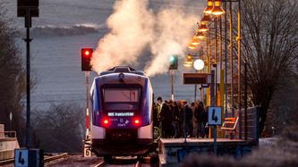 Illustrasjon av Blått lys for grønt hydrogen