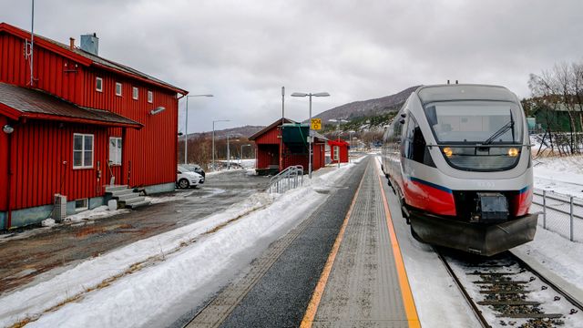 Finner ingen godkjente tog til Nordlandsbanen – ombygging kan ta et halvt år