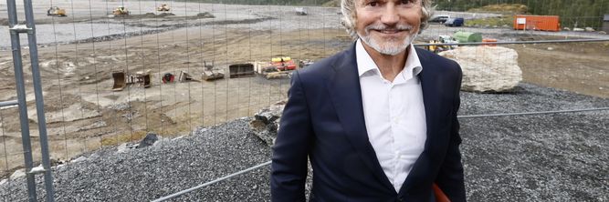 Illustrasjon av Så mye betalte Røkke for ni KI-tomter