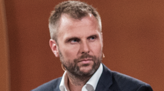 Illustrasjon av Vurderer forbud mot KI-briller