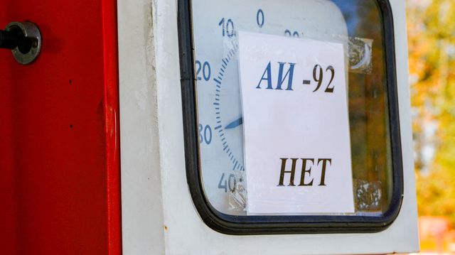 Ukrainske angrep tvinger frem import av bensin