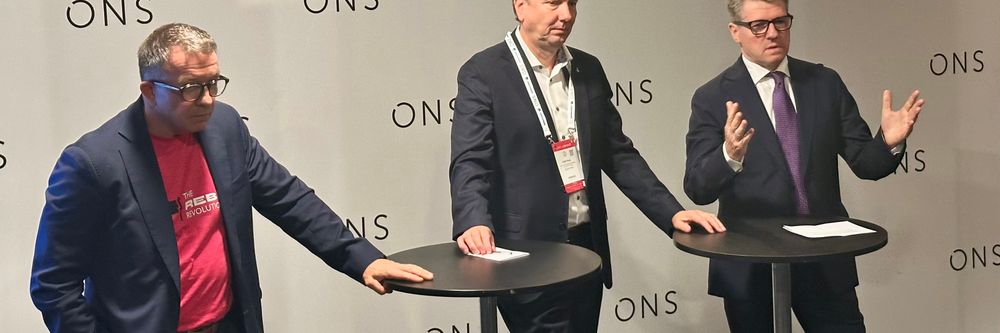 Illustrasjon av Går sammen for å gjøre større oljefunn